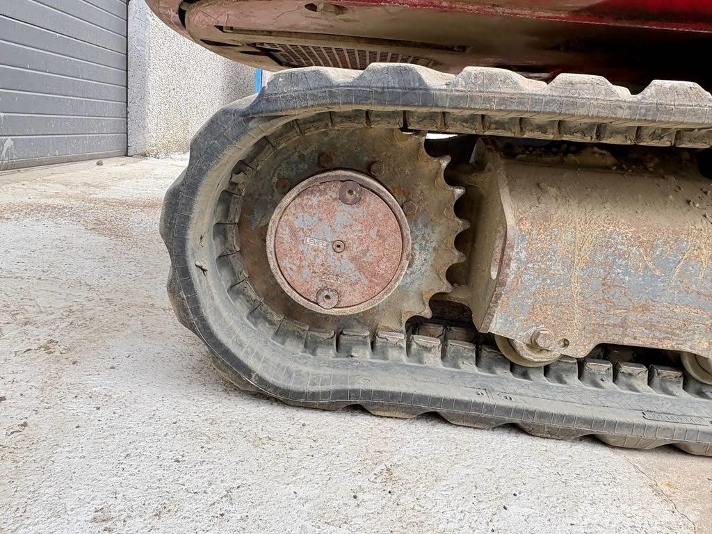 Takeuchi TB 240 Εκσκαφάκι (διαβολάκι) < 7t