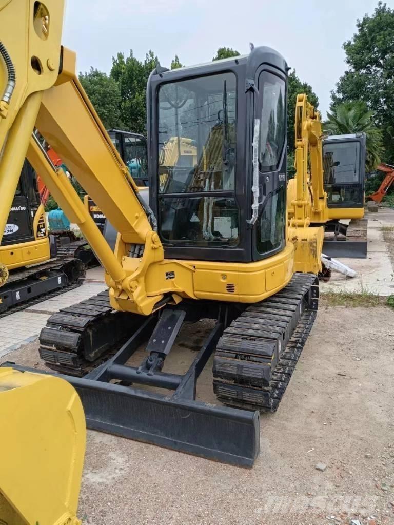 Komatsu PC 30 Εκσκαφάκι (διαβολάκι) < 7t
