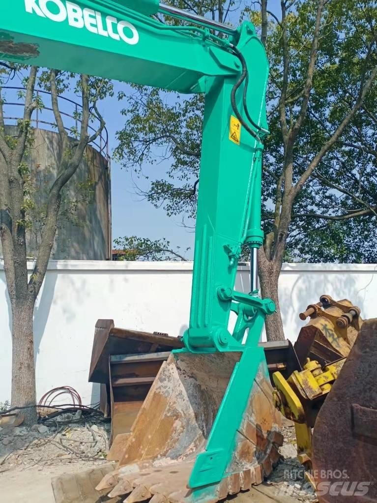 Kobelco SK 200 Εκσκαφείς με ερπύστριες