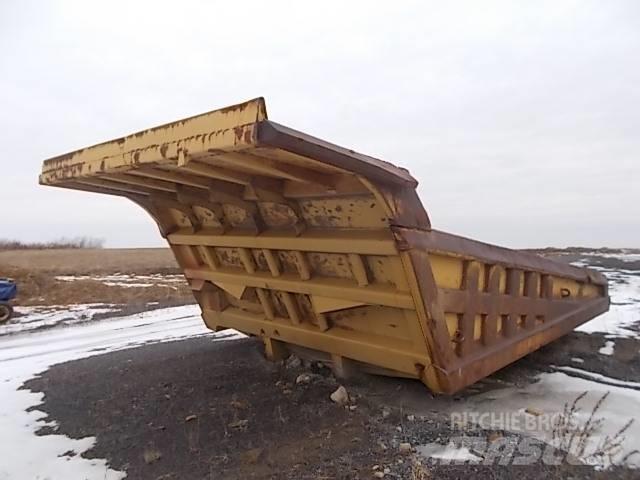 CAT 777B Άκαμπτα Dumper με ανατρεπόμενο κάδο