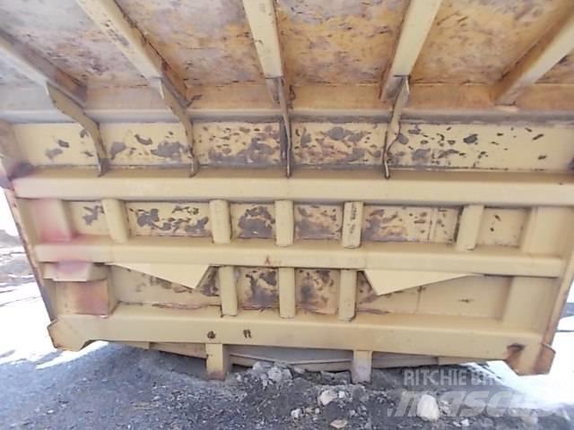 CAT 777B Άκαμπτα Dumper με ανατρεπόμενο κάδο