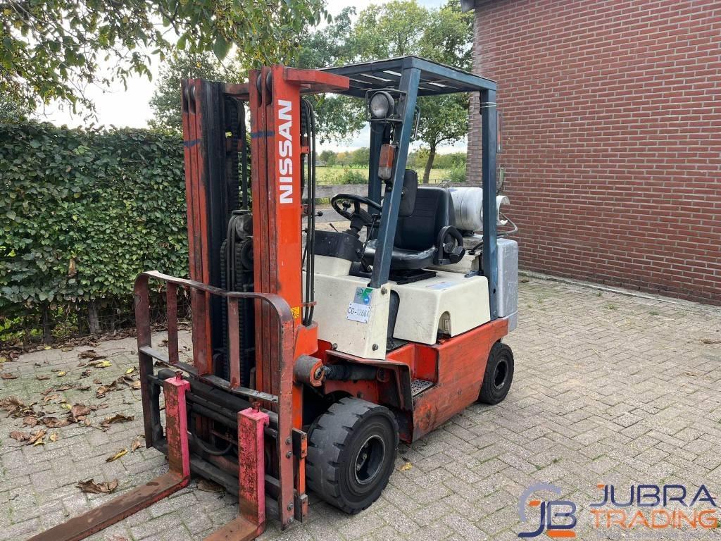 Nissan APJ02A25PU Περονοφόρα ανυψωτικά κλαρκ με φυσικό αέριο LPG