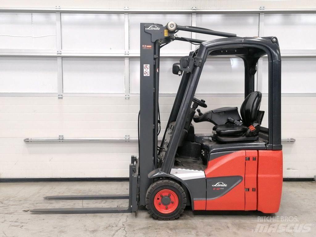 Linde E12-02 Ηλεκτρικά περονοφόρα ανυψωτικά κλαρκ