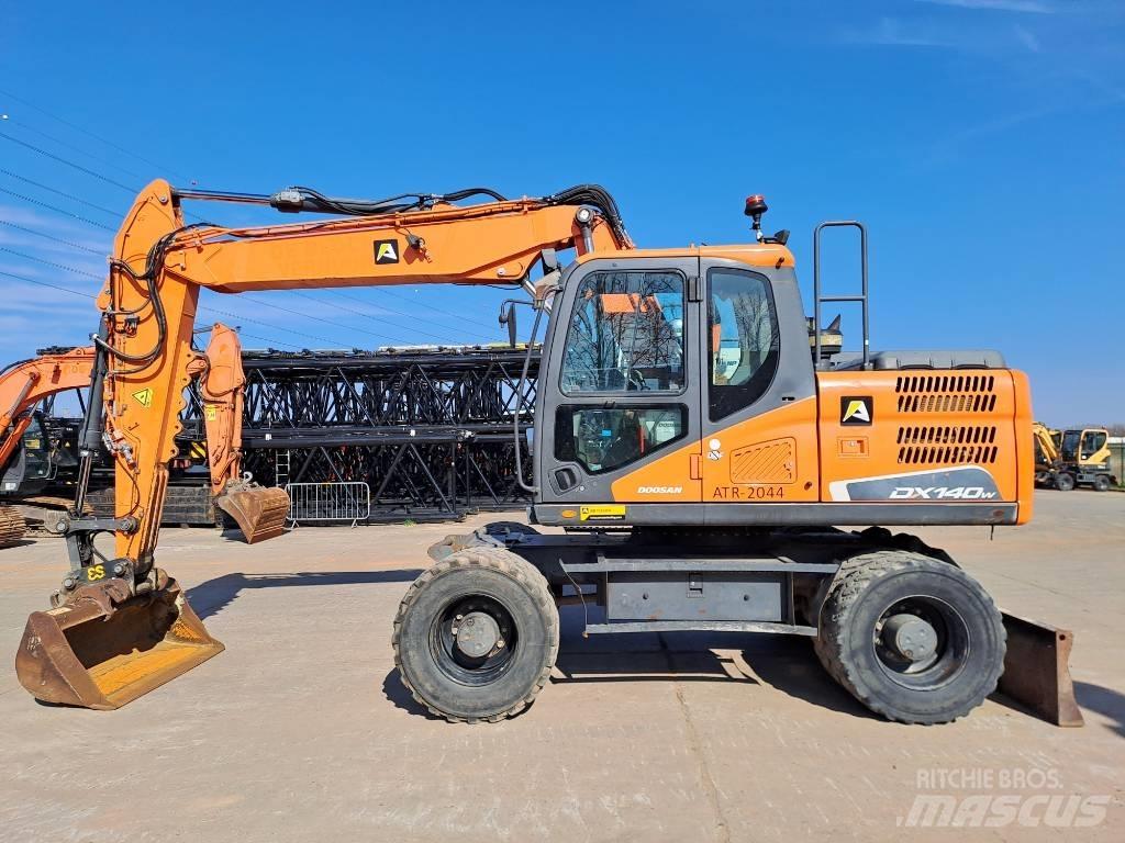 Doosan DX140W-5 Εκσκαφείς με τροχούς - λάστιχα