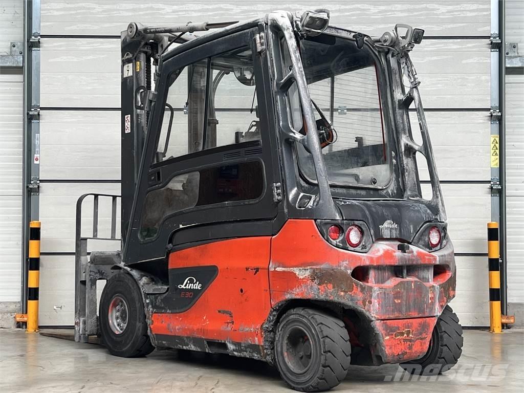 Linde E30L-01 Ηλεκτρικά περονοφόρα ανυψωτικά κλαρκ