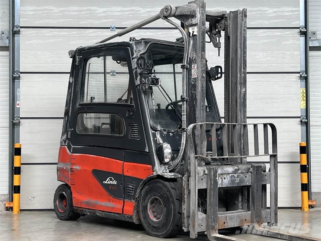 Linde E30L-01 Ηλεκτρικά περονοφόρα ανυψωτικά κλαρκ
