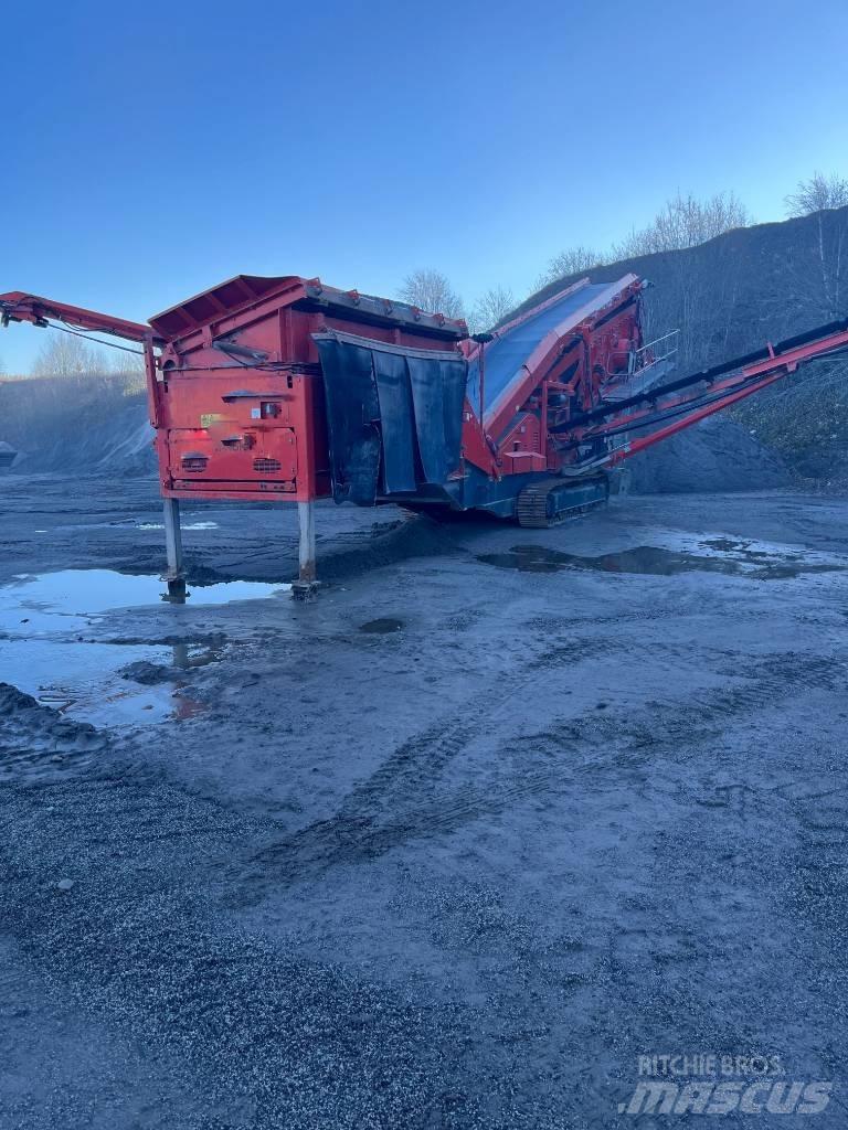 Terex Finlay 694 Κινητές μηχανές κοσκινίσματος