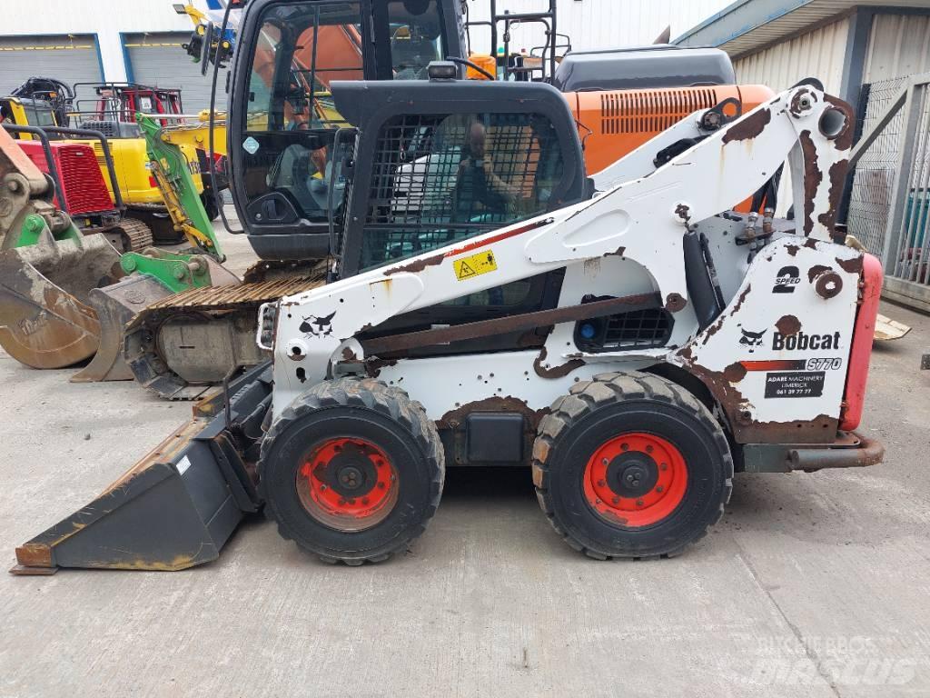 Bobcat 377 Φορτωτάκια