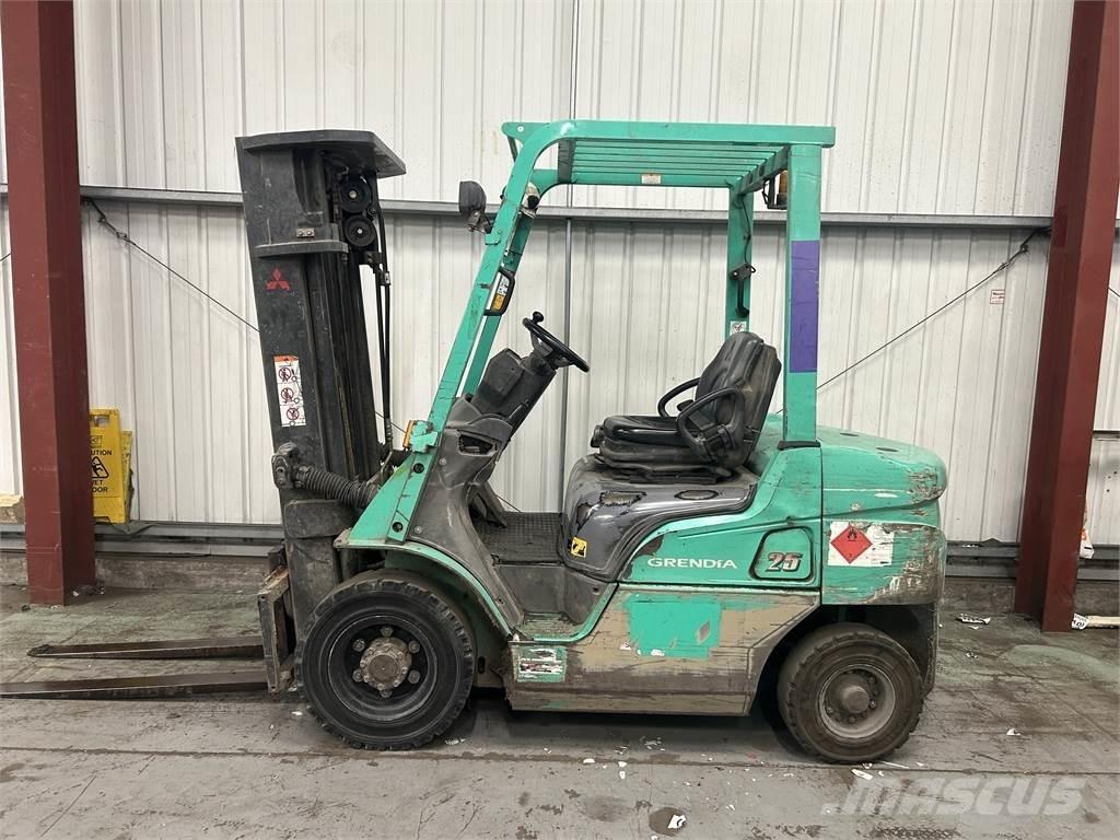 Mitsubishi FD25NT Πετρελαιοκίνητα Κλαρκ