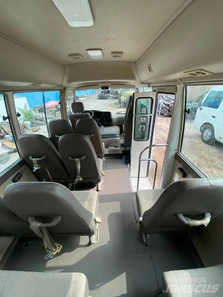 Toyota Coaster Bus Μίνι λεωφορεία