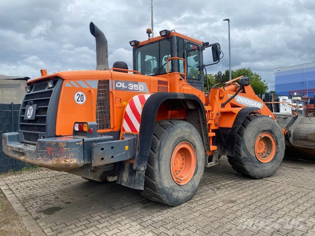 Doosan DL 350-3 Φορτωτές με λάστιχα (Τροχοφόροι)