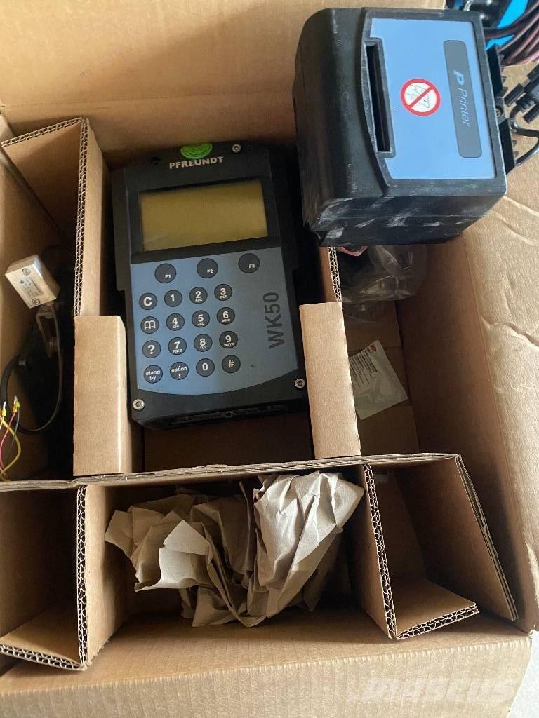 Doosan DL 350-3 Φορτωτές με λάστιχα (Τροχοφόροι)