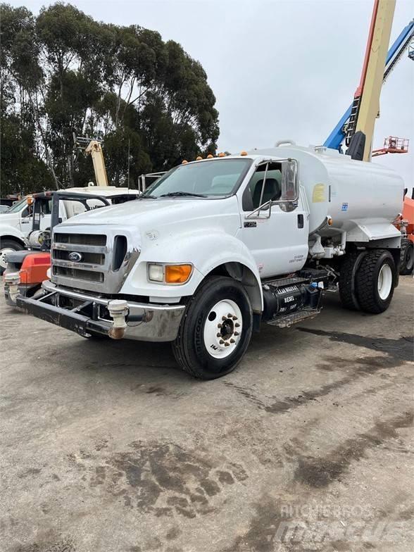 Ford F750 Βυτιοφόρα φορτηγά