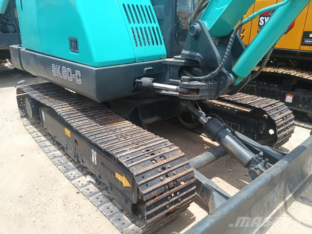 Kobelco SK 60 Εκσκαφείς με ερπύστριες