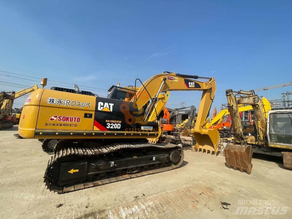 CAT 326 D2 Εκσκαφείς με ερπύστριες