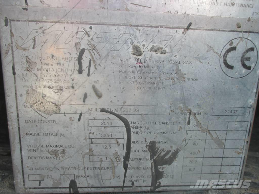 Multitel MT 202 DS Εναέριες πλατφόρμες τοποθετημένες σε φορτηγό