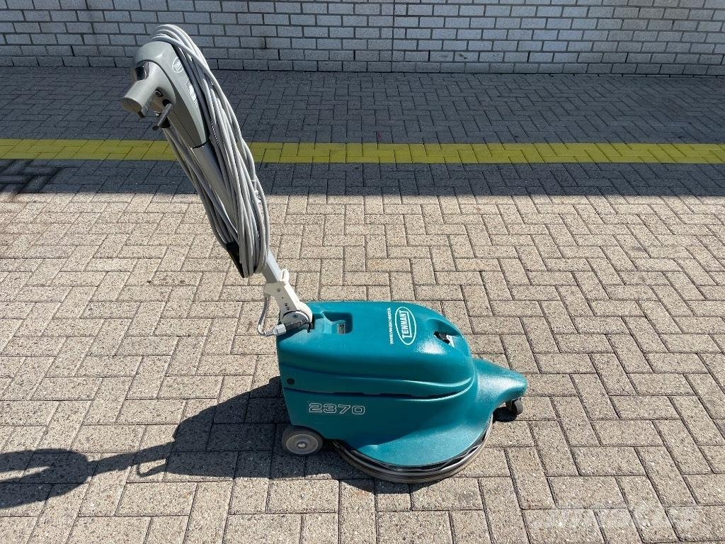 Tennant 2370 Σκούπες