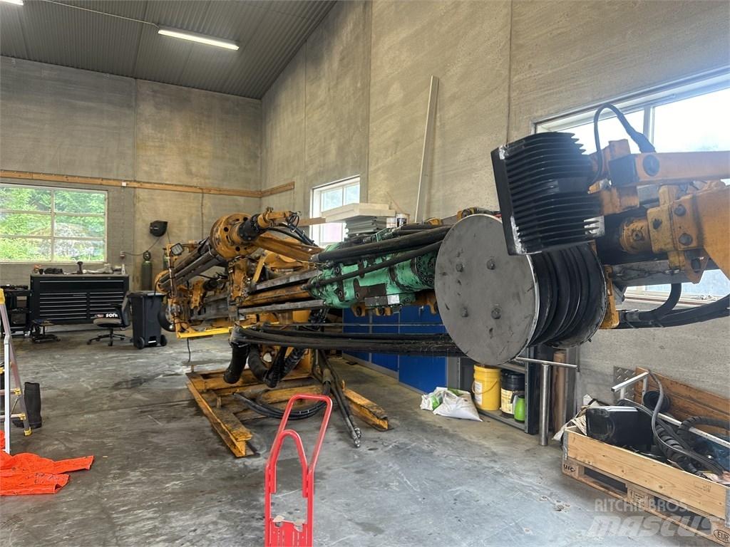 CAT 335 F L Εξοπλισμός επιφανειακών γεωτρήσεων