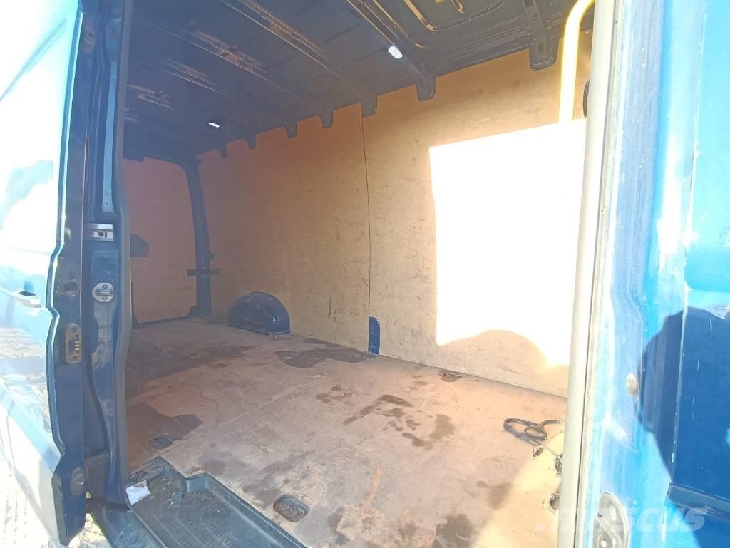 Volkswagen Crafter Κλούβες με συρόμενες πόρτες