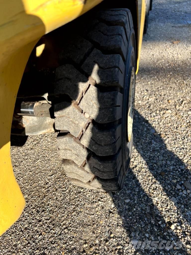 Yale GLP 030 VX Περονοφόρα ανυψωτικά κλαρκ με φυσικό αέριο LPG