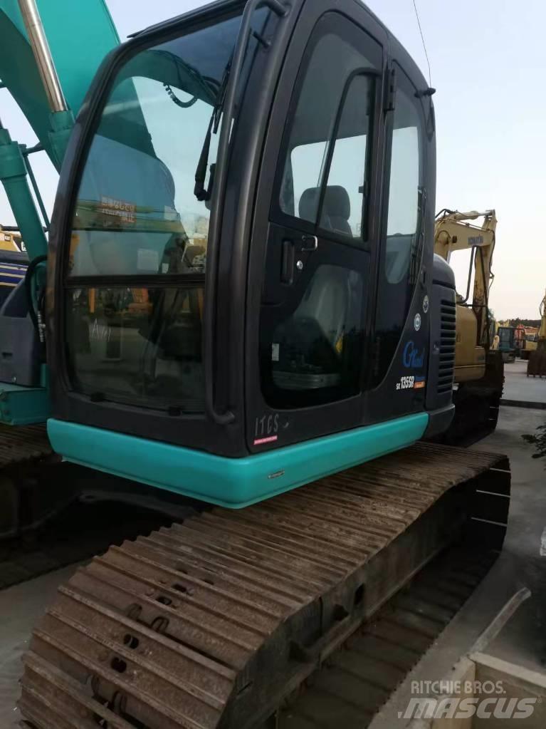Kobelco SK 135 Εκσκαφείς με ερπύστριες