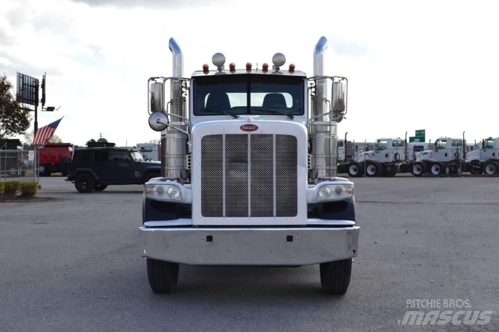 Peterbilt 389 Τράκτορες