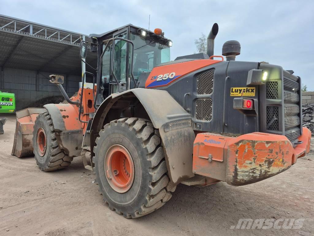 Hitachi ZW 250-6 Φορτωτές με λάστιχα (Τροχοφόροι)