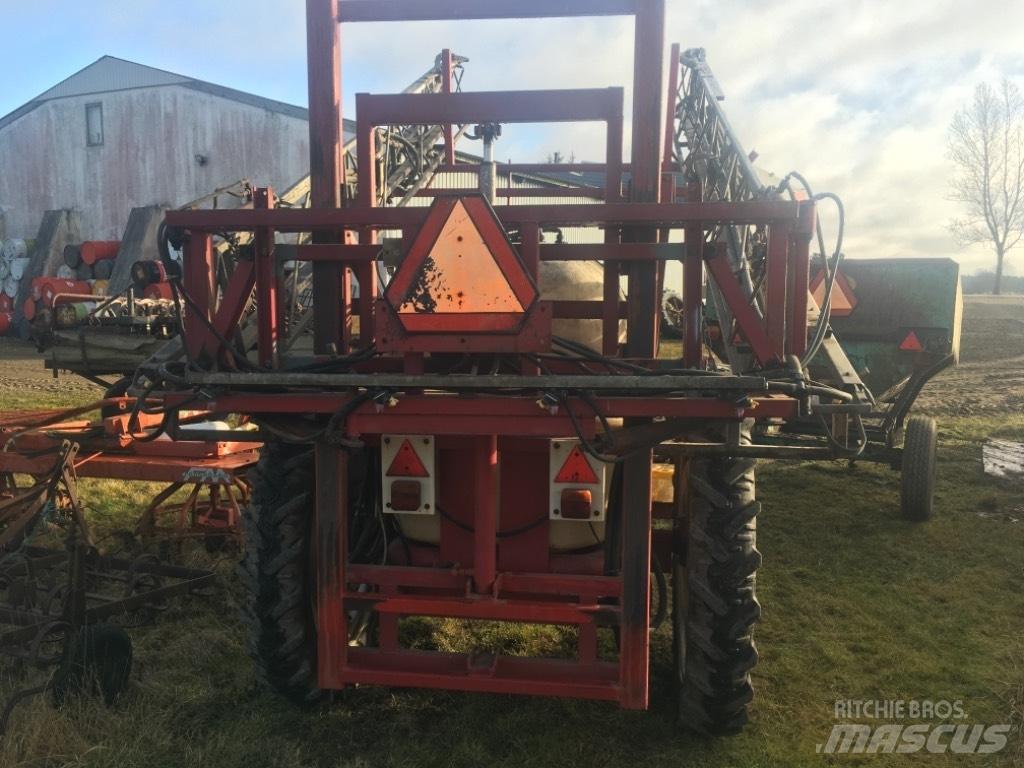 Hardi Trailersprøjte Ρυμουλκούμενα ψεκαστικά