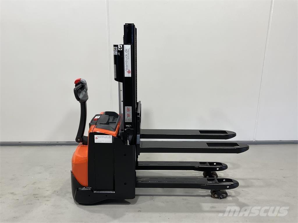 Toyota SWE200D Ηλεκτρικά παλετοφόρα με ιστό