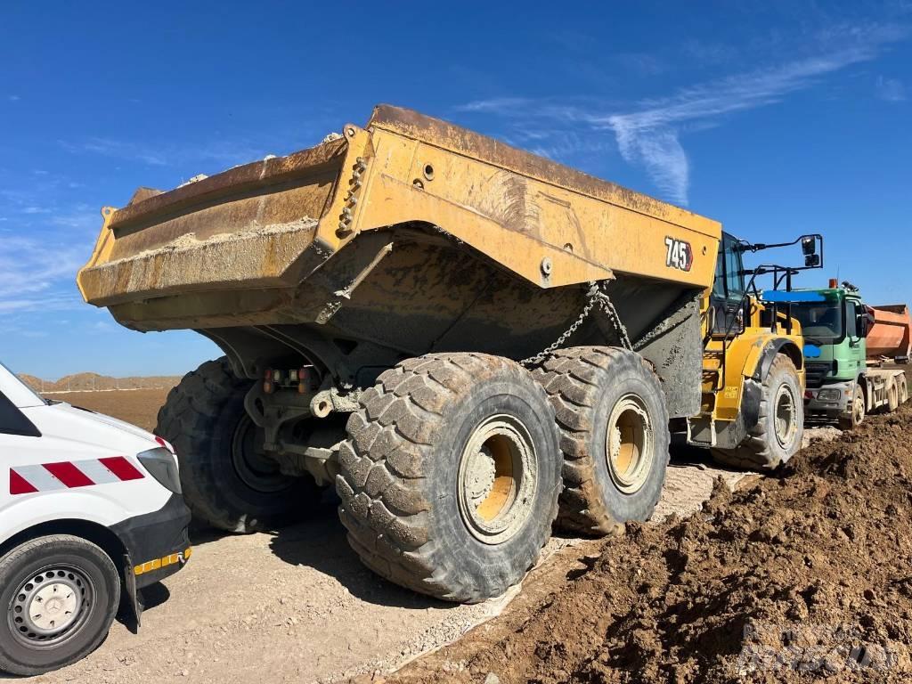 CAT 745 Σπαστό Dump Truck ADT
