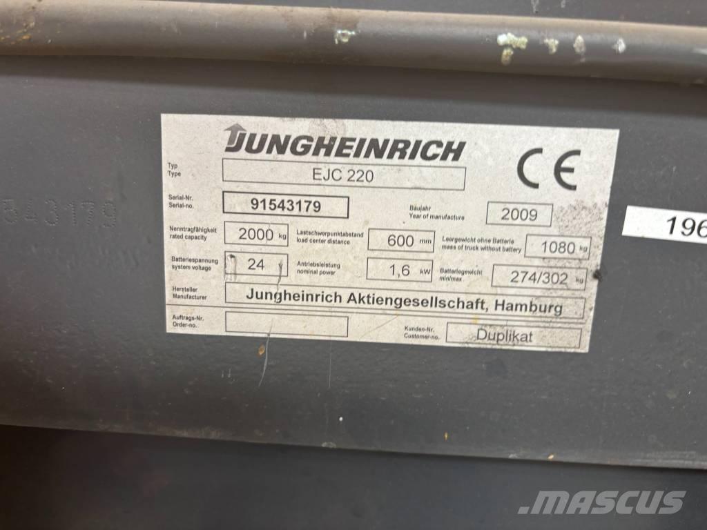 Jungheinrich EJC220 Παλετοφόρα πεζού χειριστή με ιστό