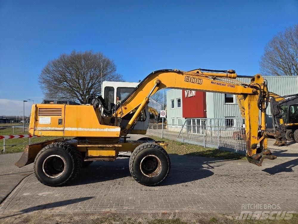 Liebherr A900 Εκσκαφείς με τροχούς - λάστιχα