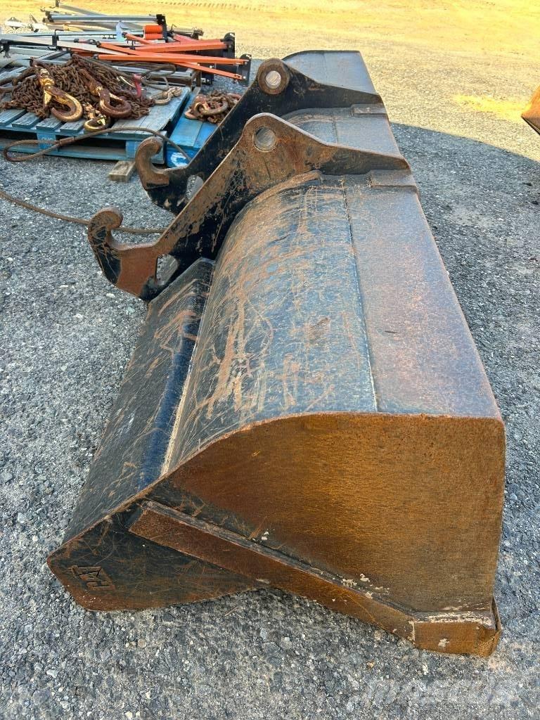 CAT 420F2 IT Εκσκαφείς Φορτωτές τύπου JCB