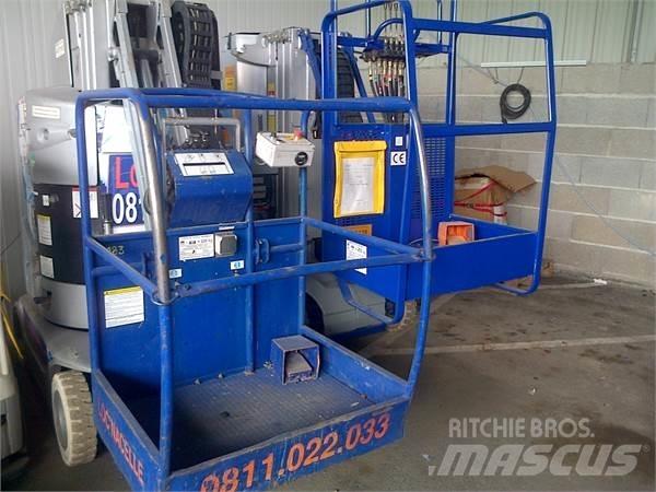 JLG TOUCAN 861 Ανυψωτήρες με κατακόρυφους πυλώνες