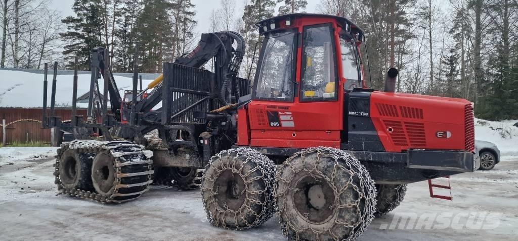 Komatsu 865 Μεταφορείς ξυλείας