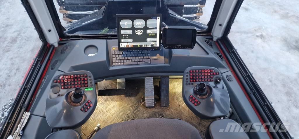 Komatsu 865 Μεταφορείς ξυλείας
