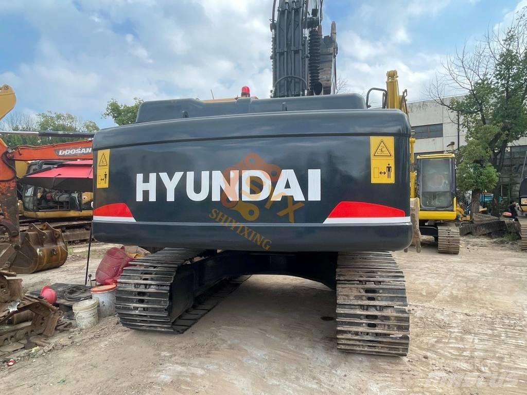 Hyundai 220 Εκσκαφείς με ερπύστριες