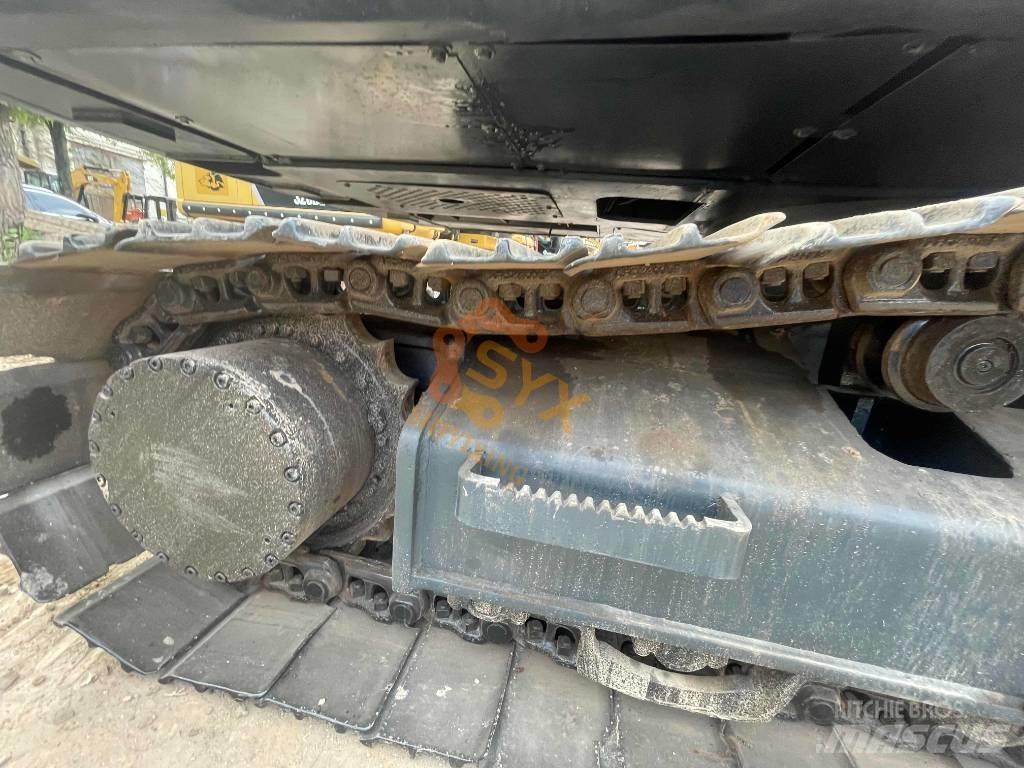 Hyundai 220 Εκσκαφείς με ερπύστριες