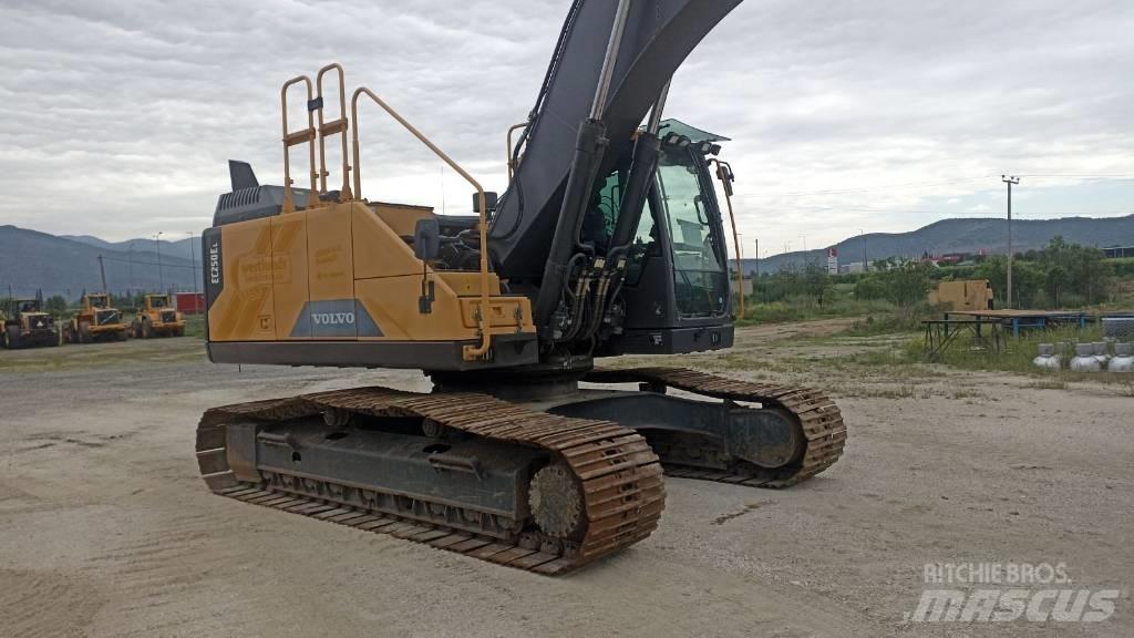 Volvo EC 250 EL Εκσκαφείς με ερπύστριες