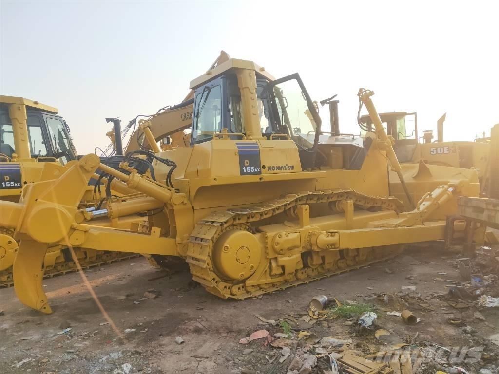 Komatsu D155AX-5 Μπουλντόζες με ερπύστριες