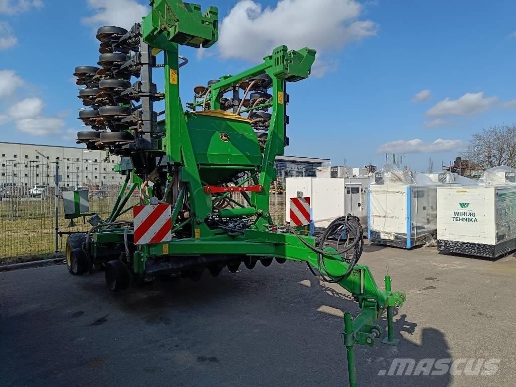 John Deere 750 A Σπορείς