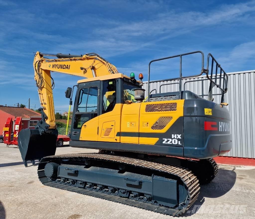 Hyundai HX 220 L Εκσκαφείς με ερπύστριες