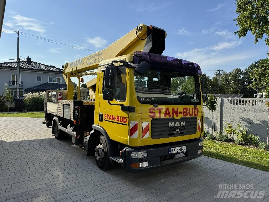 Ruthmann T 300 Εναέριες πλατφόρμες τοποθετημένες σε φορτηγό