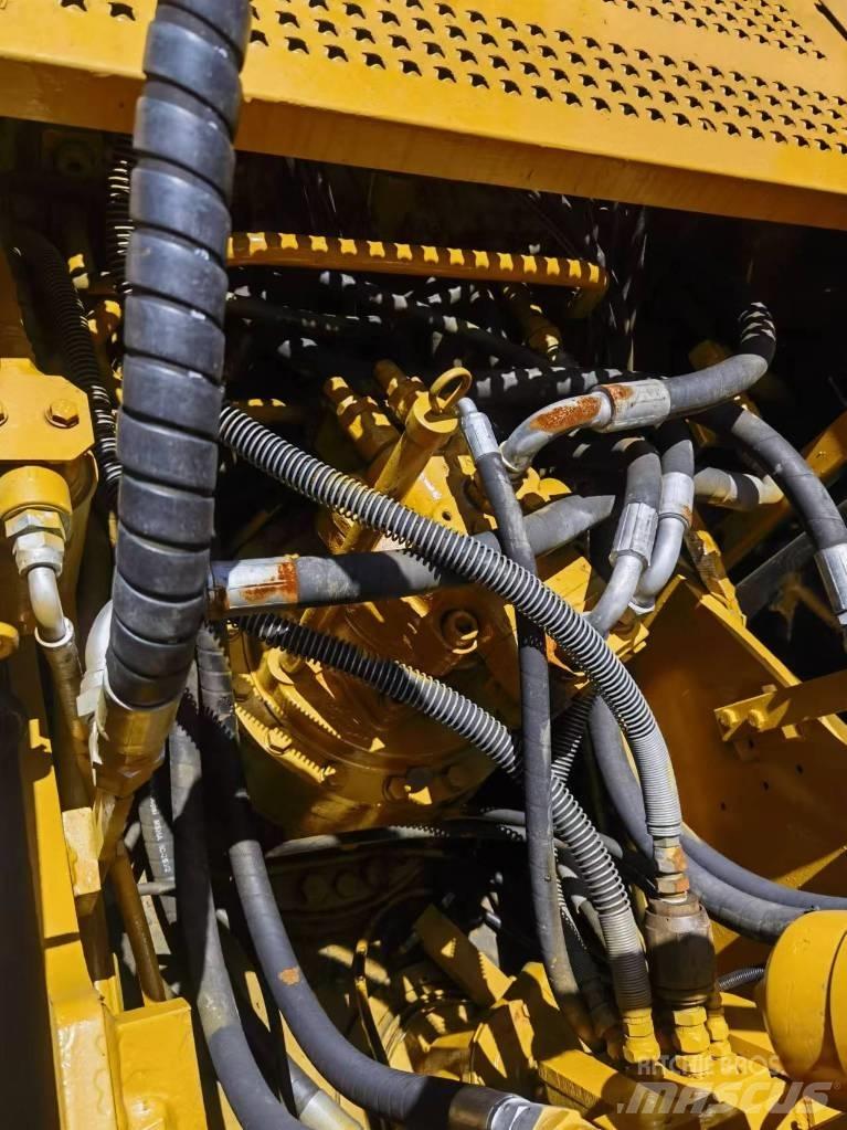 CAT 325 B L Εκσκαφείς με ερπύστριες