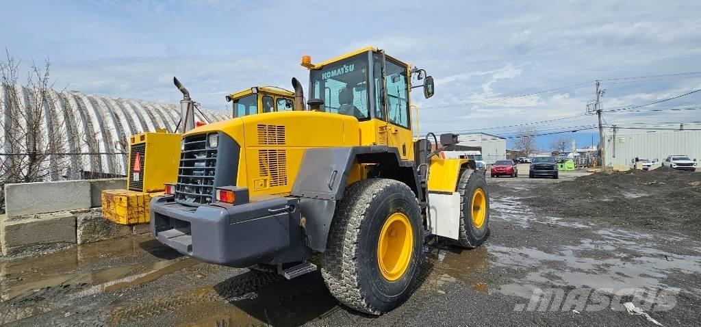 Komatsu WA 200 Φορτωτές με λάστιχα (Τροχοφόροι)