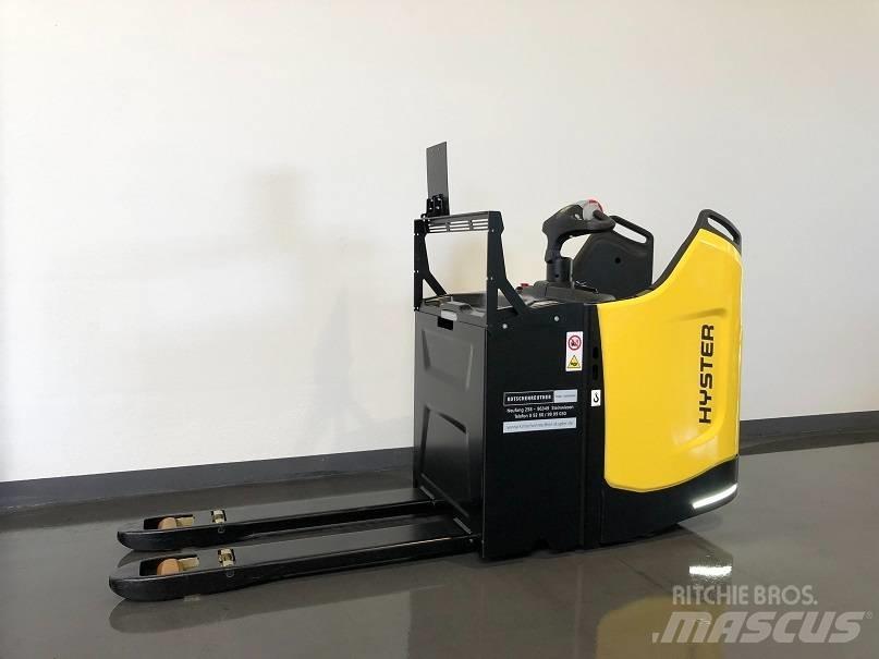 Hyster P2.0S Παλετοφόρα πεζού χειριστή με ιστό