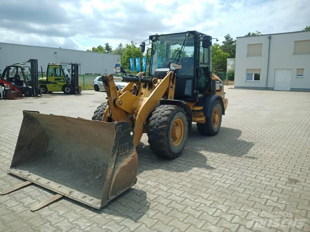 CAT 907 M Φορτωτές με λάστιχα (Τροχοφόροι)