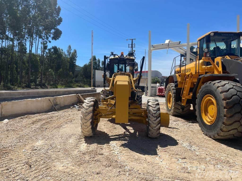 CAT 140 M Γκρέιντερς