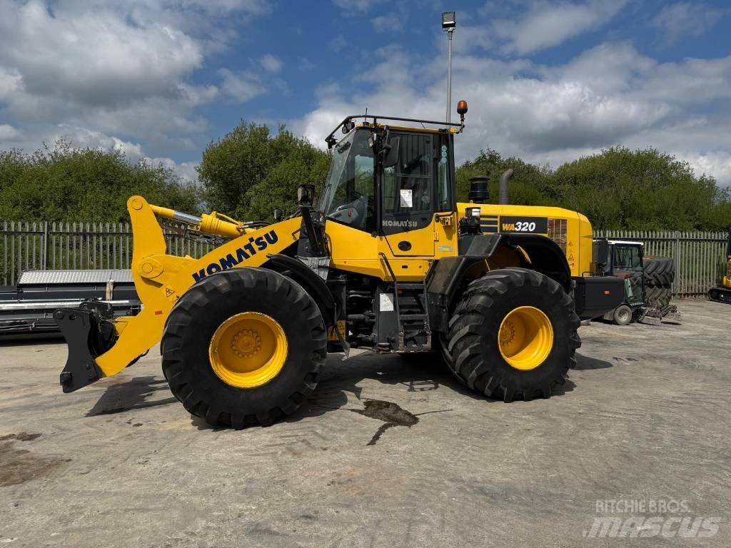 Komatsu WA320-7 Φορτωτές με λάστιχα (Τροχοφόροι)