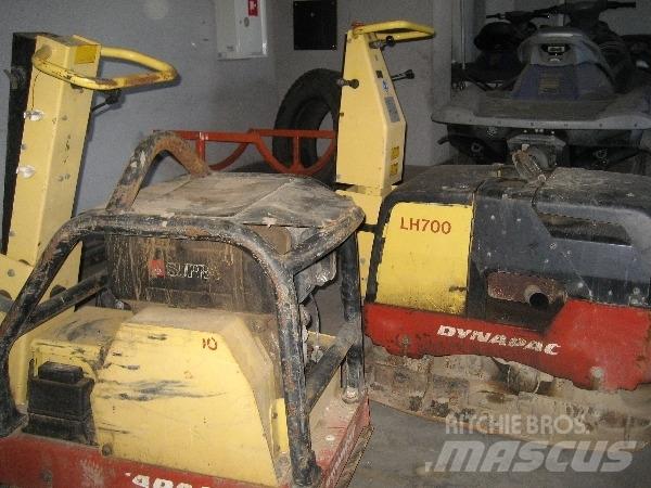 Dynapac LH700 Επίπεδοι κόπανοι